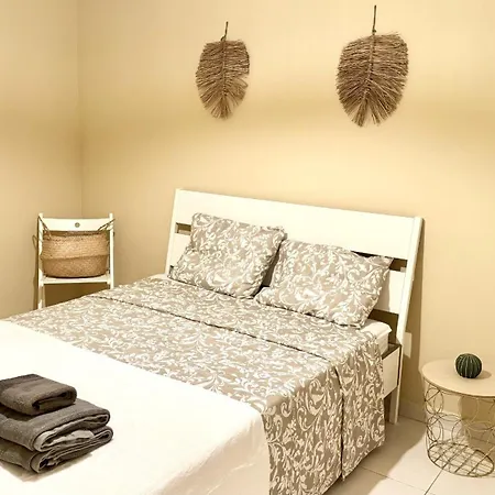 Surf Playa Y Relax By Deihu Experiences 엘메다노